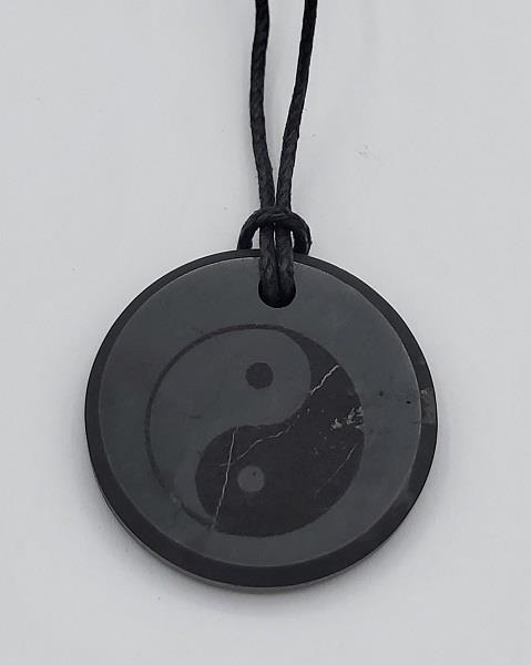 Necklace Shungite with Yin Yang