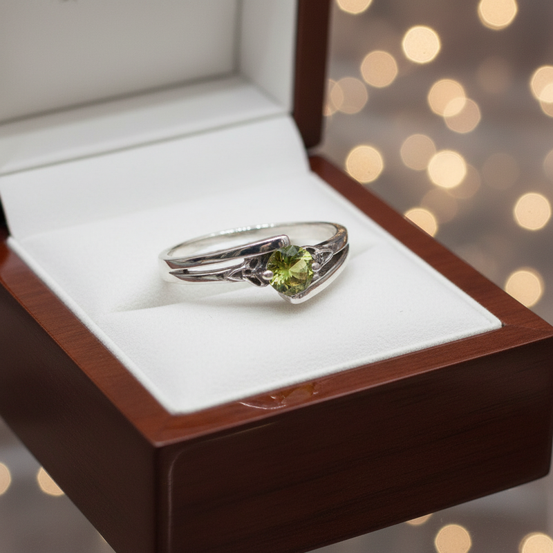 Ring Peridot Trinity Sterling