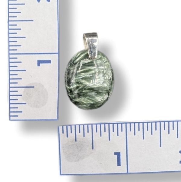Pendant Seraphinite with a Sterling Silver Bail