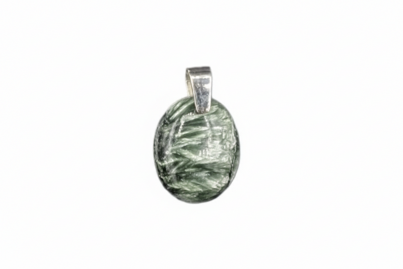 Pendant Seraphinite with a Sterling Silver Bail