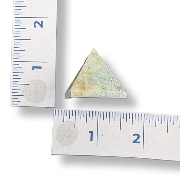 Aquamarine Pyramid 18g Approximate