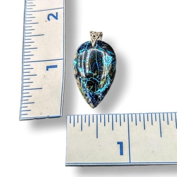 Pendant Shattuckite