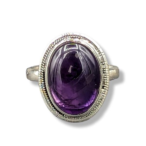 Ring Amethyst Size 8 Sterling Silver