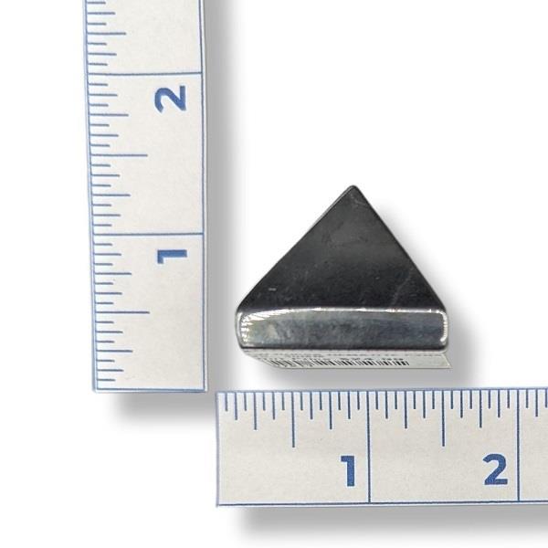 Hematite Pyramid 25-30mm 62g Approximate