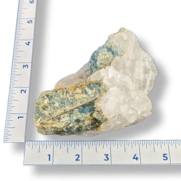 Aquamarine on Quartz 568g Approximate