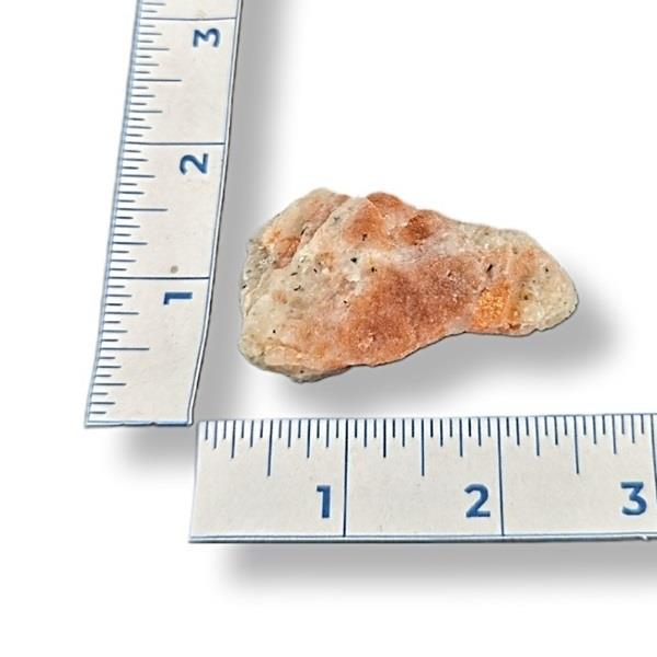 Sunstone Rough AAA Grade 33g Approximate