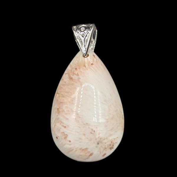 Pendant Scolecite