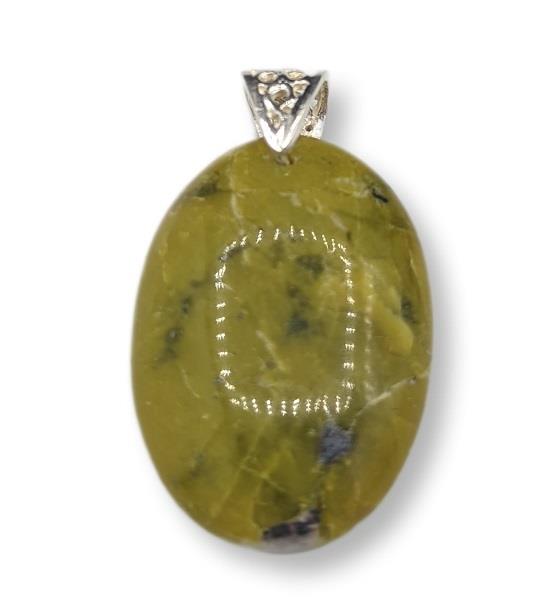 Pendant Lizardite