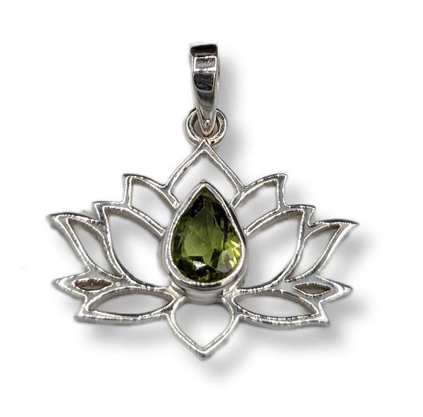 Pendant Peridot Lotus Faceted Sterling Silver