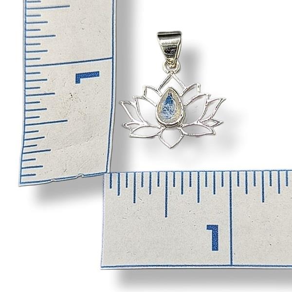 Pendant Rainbow Moonstone Lotus Sterling Silver