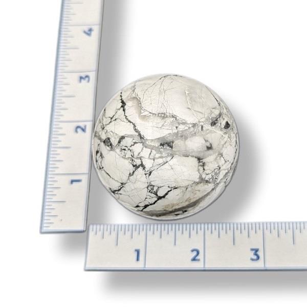 Howlite Sphere 284g Approximate