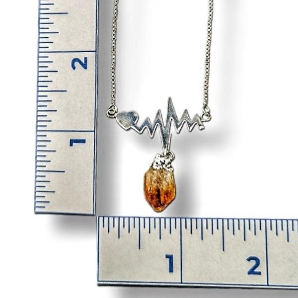 Necklace Citrine Heart Beat