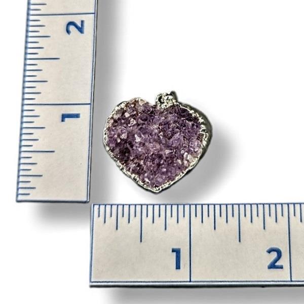 Pendant Amethyst Heart Cluster