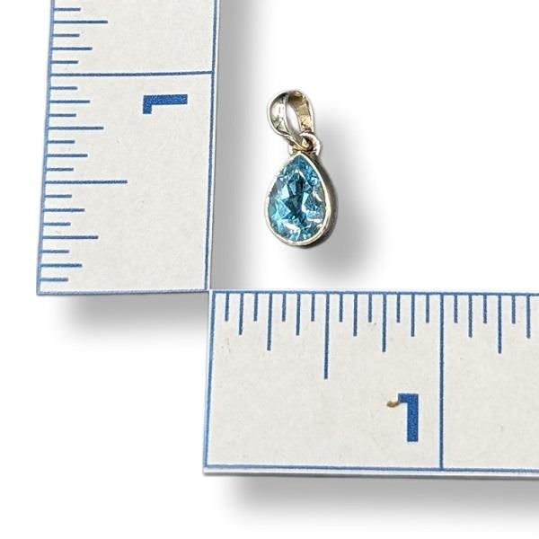 Pendant Blue Topaz Sterling Silver