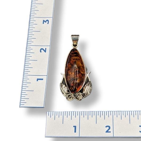 Pendant Amber Sterling Silver