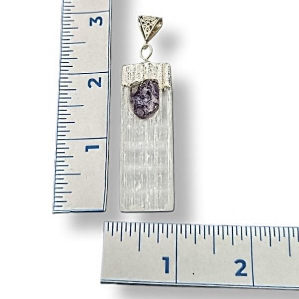 Pendant Selenite Raw Amethyst Cap