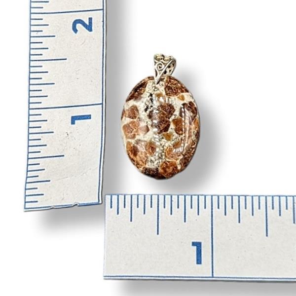 Pendant Garnet in Limestone