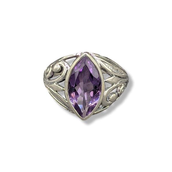 Ring Amethyst Sterling Silver