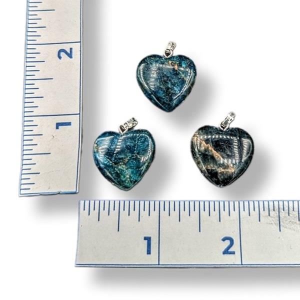 Pendant Apatite Heart