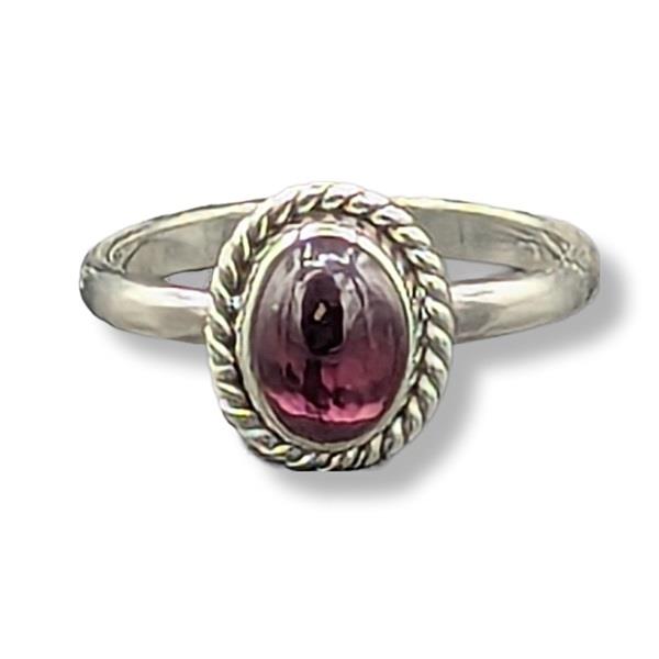 Ring Garnet Sterling Silver