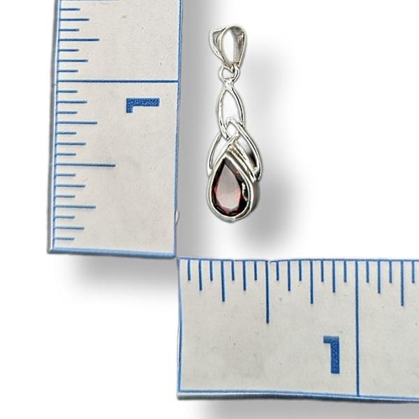 Pendant Garnet Celtic Sterling Silver