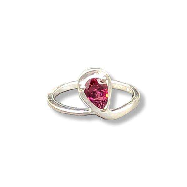 Ring Garnet Sterling Silver Size 8