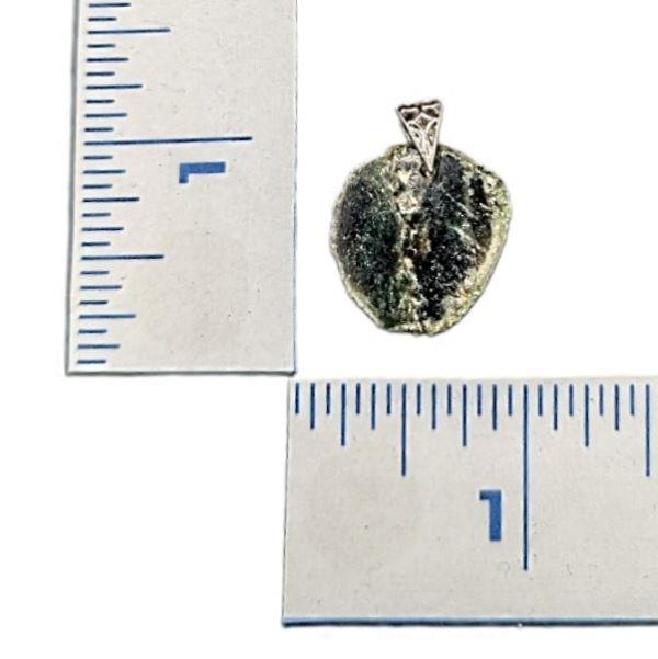 Pendant Ruby in Fuschite