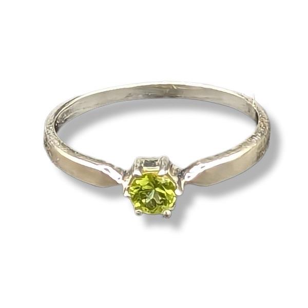 Ring Peridot Sterling Silver