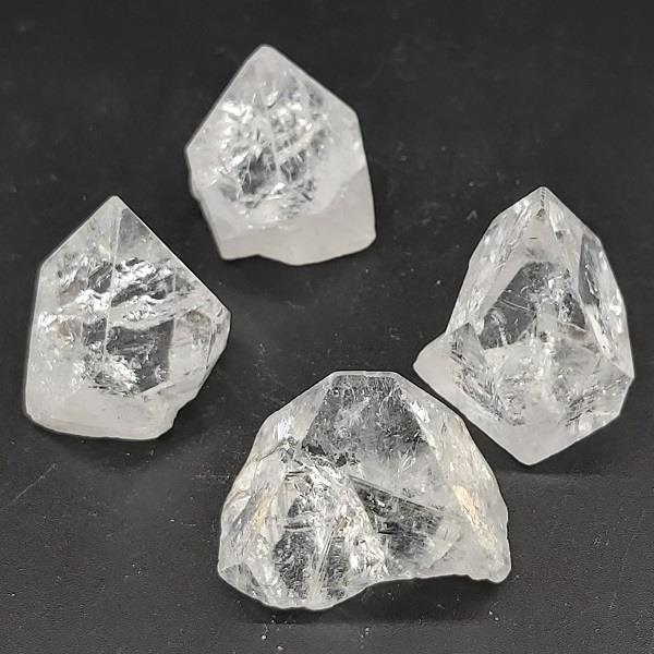 Apophylite Point Approximately 9g