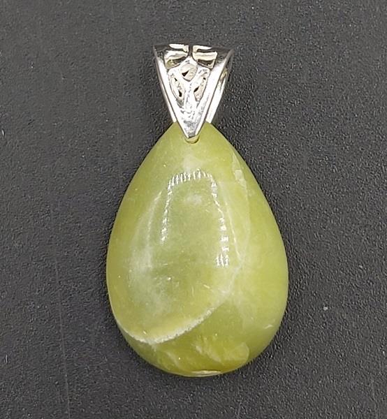 Pendant Healerite