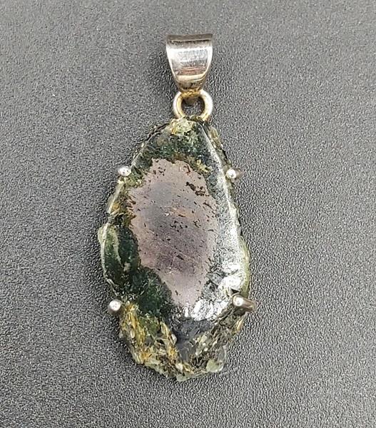 Pendant Ruby in Fuschite Sterling Silver