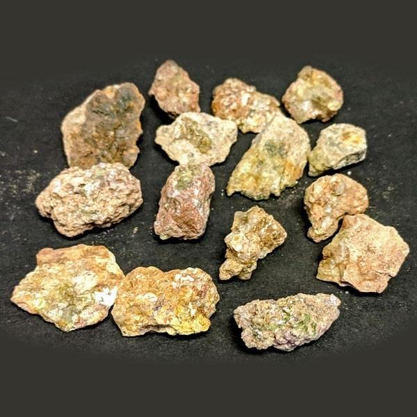 Hyalite Opal 4-5g Approximate