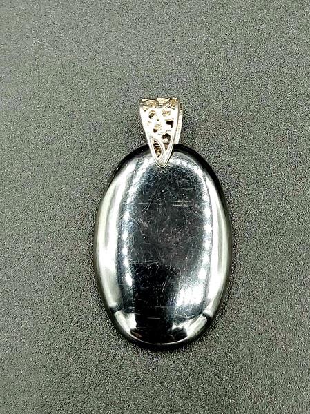 Pendant Hematite