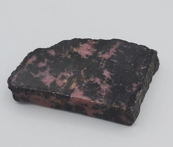 Rhodonite Chunks 90g Approximate