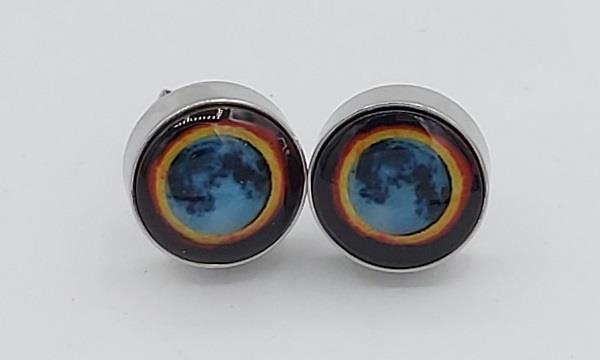 Moonglow Stud Earrings SE Solar Eclipse | Earthworks