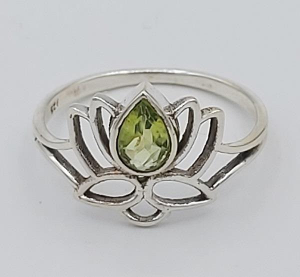 Ring Peridot Sterling Silver Lotus | Earthworks 