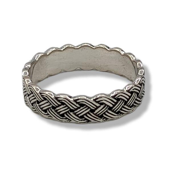 Ring Celtic Band Sterling Silver | Earthworks