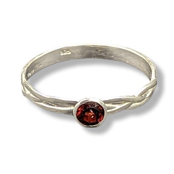 Ring Garnet Sterling Silver | Earthworks